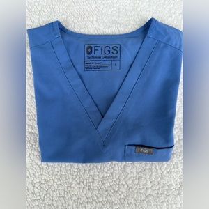Figs Scrub Top